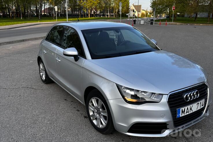 Audi A1 8X Sportback hatchback 5-doors