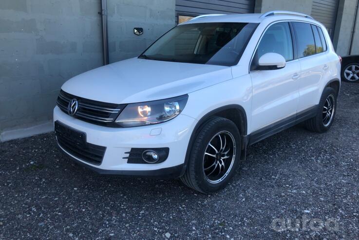 Volkswagen Tiguan 1 generation [restyling] Crossover