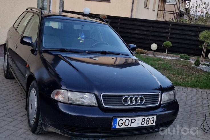 Audi A4 B5 Avant wagon 5-doors