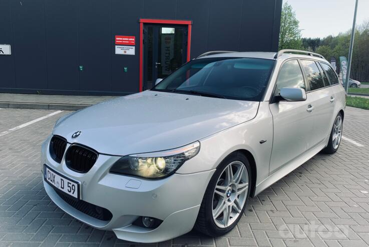 BMW 5 Series E60/E61 Touring wagon