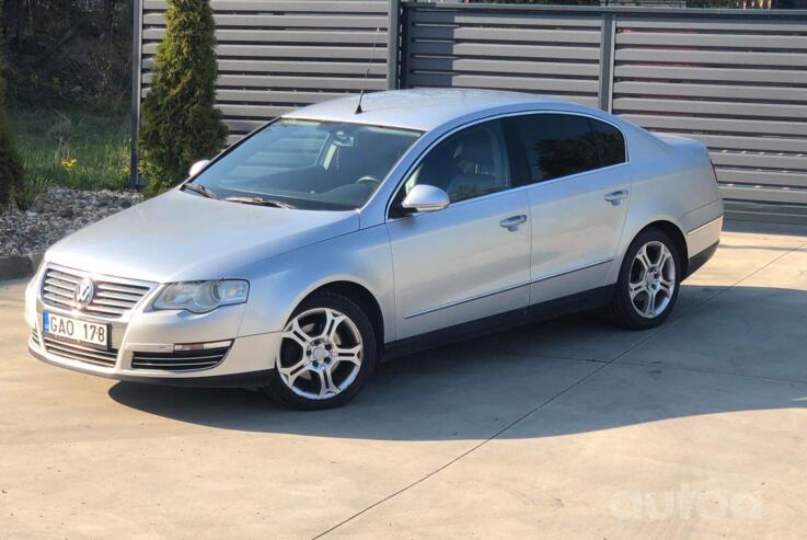 Volkswagen Passat B6 Sedan 4-doors