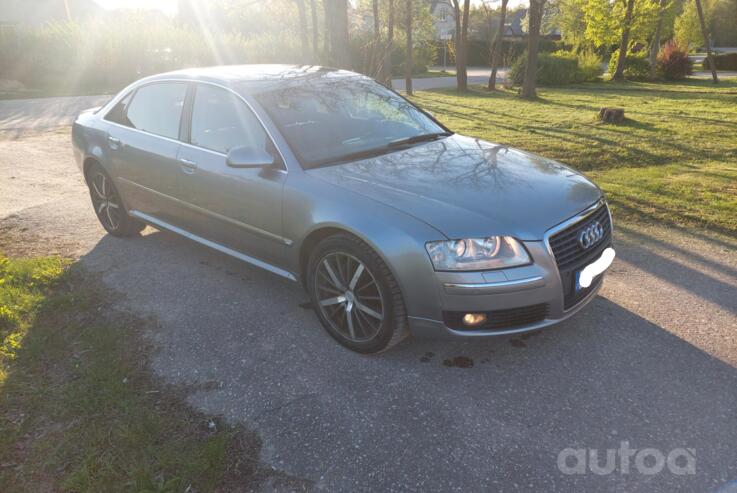 Audi A8 D3/4E Sedan