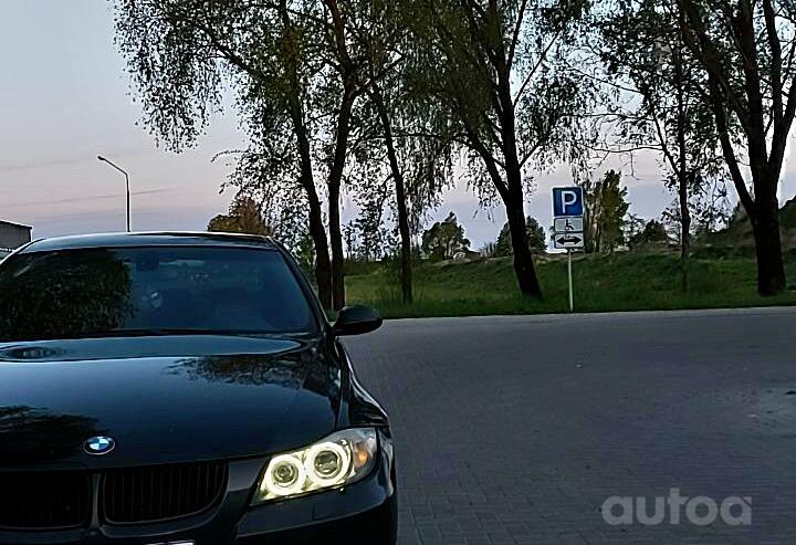 BMW 3 Series E90/E91/E92/E93 Sedan