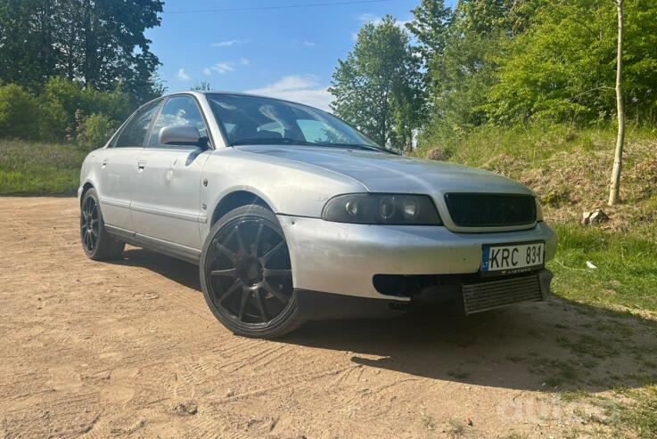 Audi A4 B5 Sedan