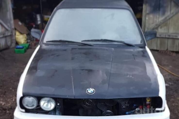 BMW 3 Series E30 [restyling] Sedan