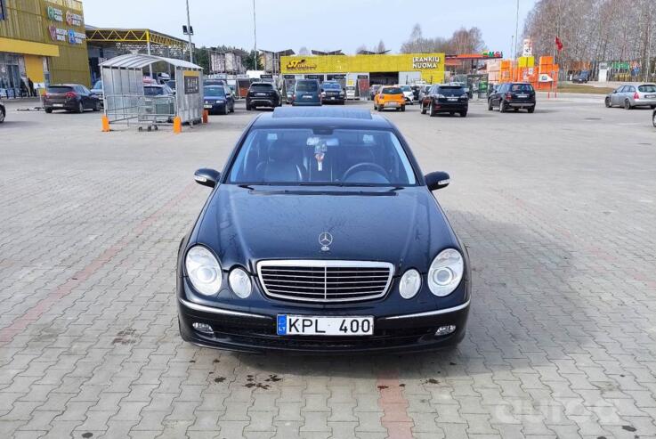 Mercedes-Benz E-Class W211 Sedan