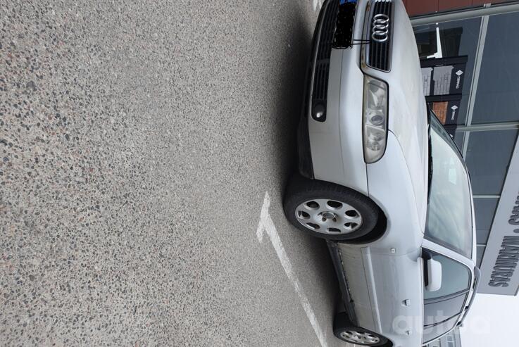 Audi A4 B5 Avant wagon 5-doors