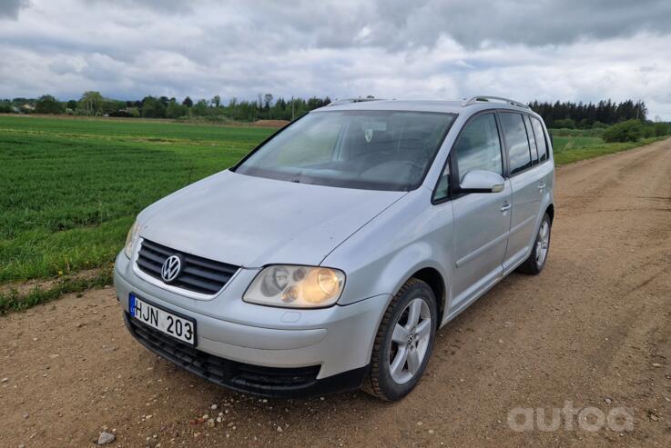 Volkswagen Touran 1 generation Minivan