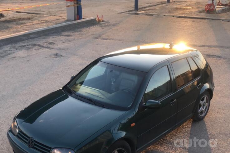 Volkswagen Golf 4 generation Hatchback 5-doors