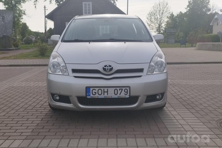 Toyota Corolla Verso 1 generation [restyling] Minivan