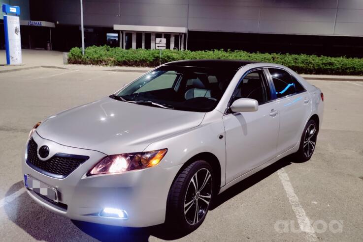 Toyota Camry XV40 Sedan 4-doors