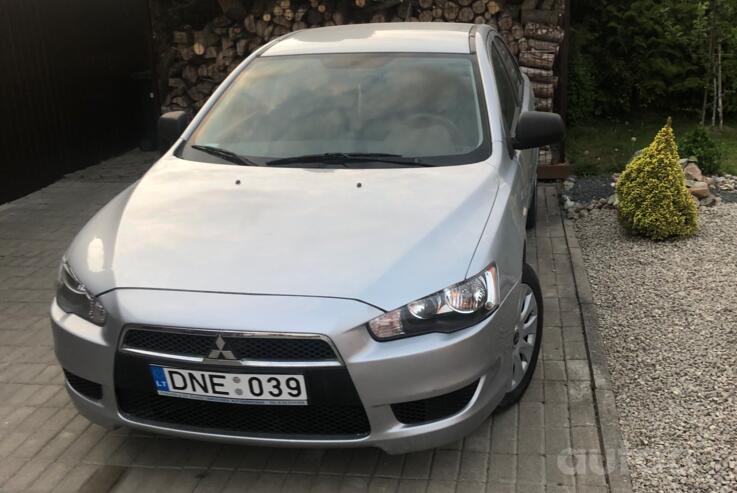 Mitsubishi Lancer X Sedan 4-doors