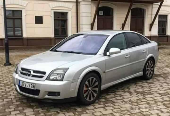 Opel Vectra C GTS hatchback