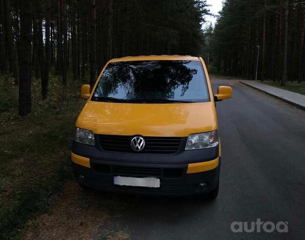 Volkswagen Transporter T5 Minivan 4-doors