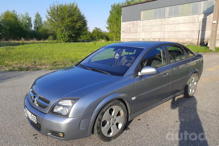 Opel Vectra C GTS hatchback