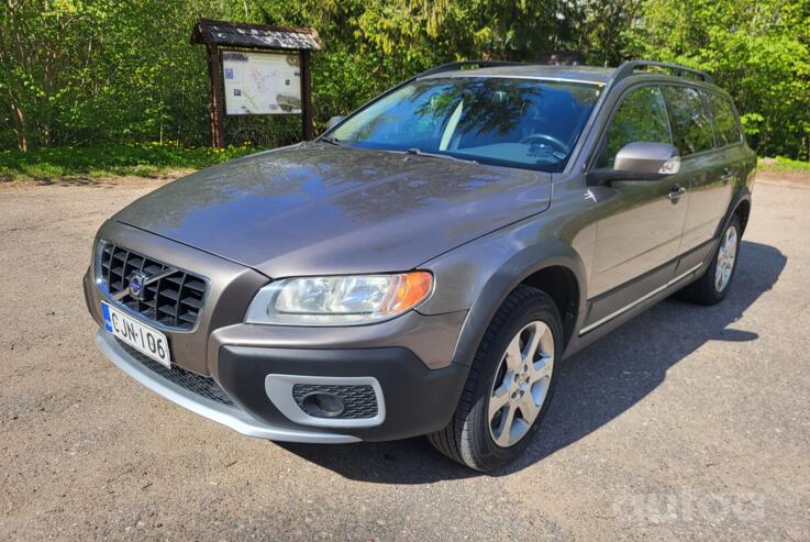 Volvo XC70 3 generation wagon