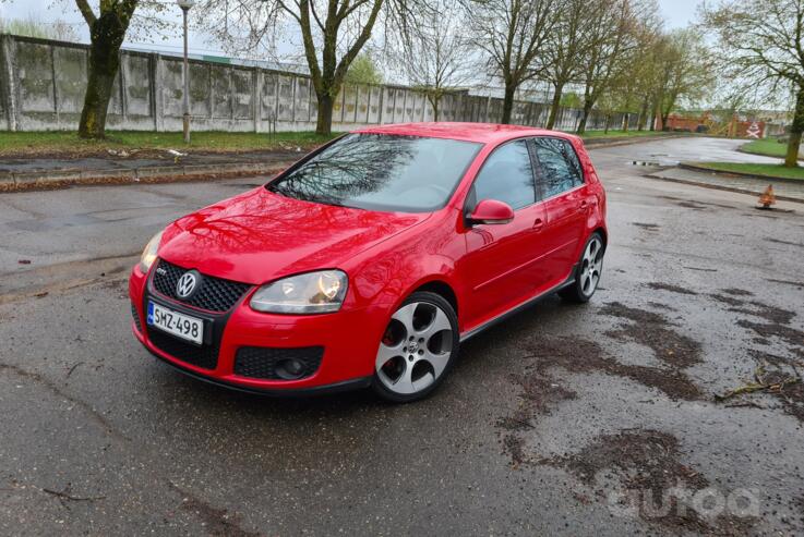 Volkswagen Golf GTI 5 generation