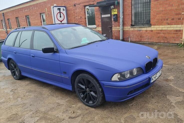 BMW 5 Series E39 Touring wagon