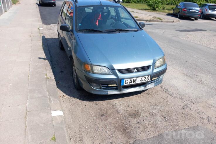 Mitsubishi Space Star 1 generation [restyling] Minivan