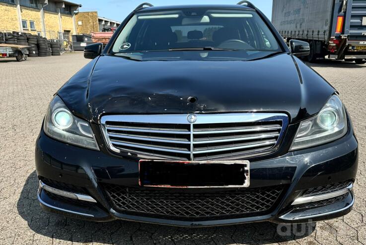 Mercedes-Benz C-Class W204/S204/C204 [restyling] wagon 5-doors