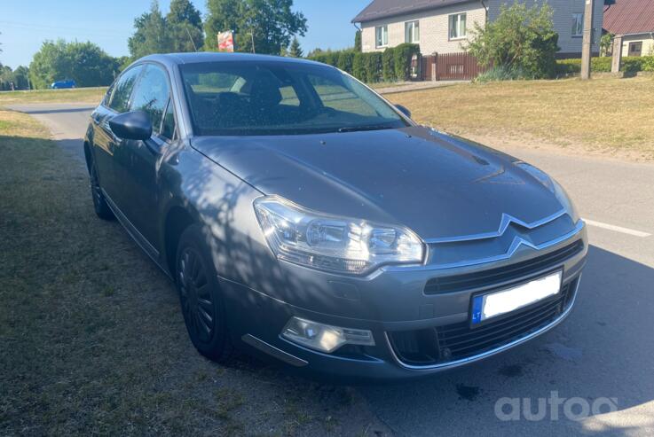 Citroen C5 2 generation Sedan