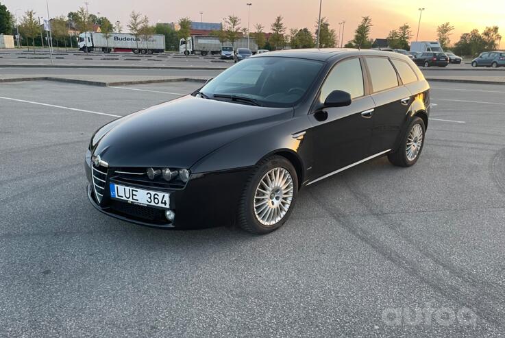 Alfa Romeo 159 1 generation Sportwagon wagon