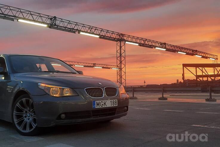 BMW 5 Series E60/E61 Touring wagon