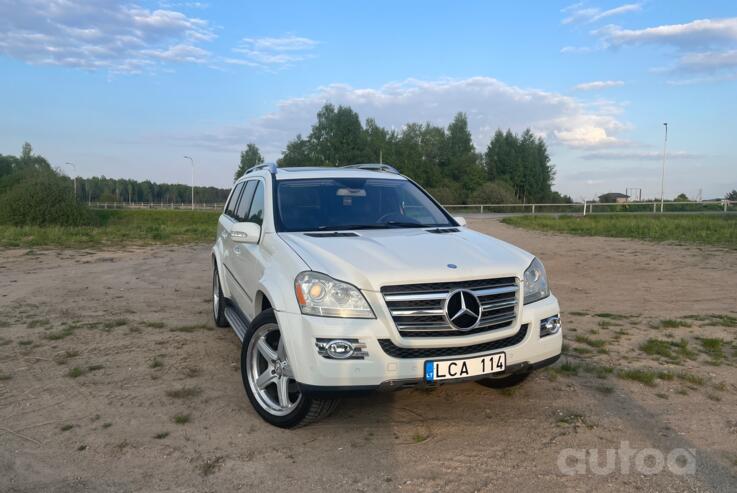 Mercedes-Benz GL-Class X164 SUV