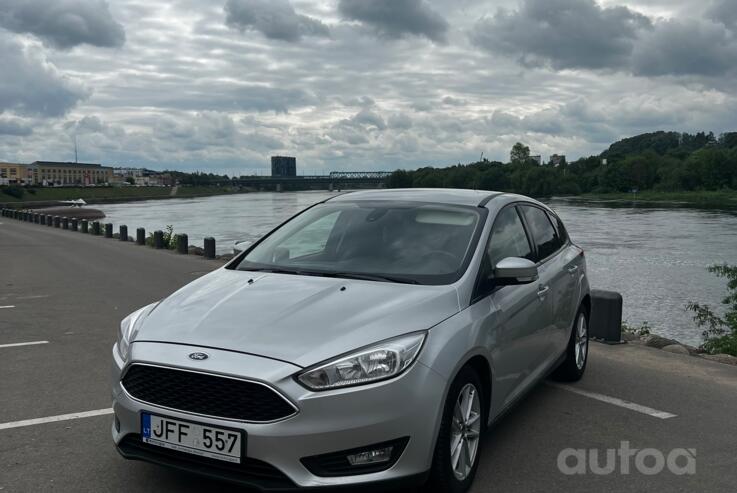 Ford Focus 3 generation [restyling] Hatchback 5-doors