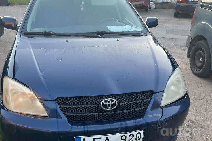 Toyota Corolla E120 Hatchback 5-doors