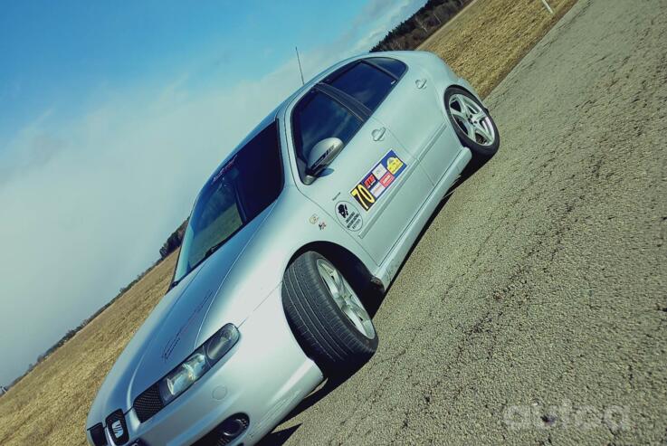 SEAT Leon 1 generation Hatchback