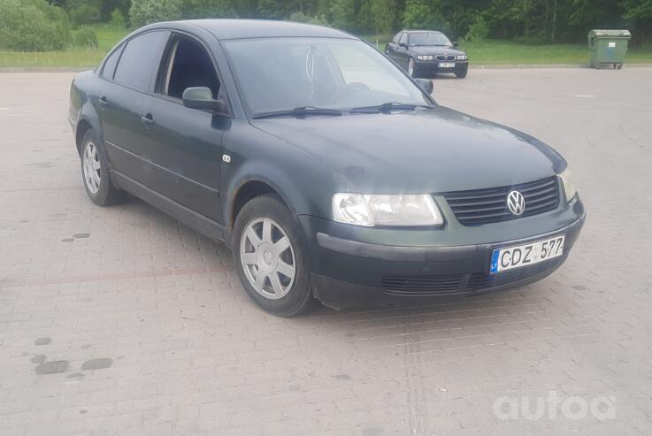 Volkswagen Passat B5 Sedan 4-doors