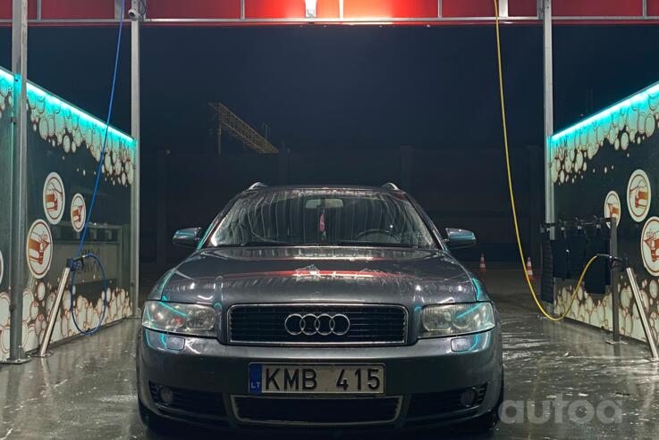 Audi A4 B6 Avant wagon 5-doors