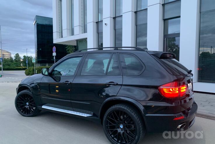 BMW X5 E70 Crossover