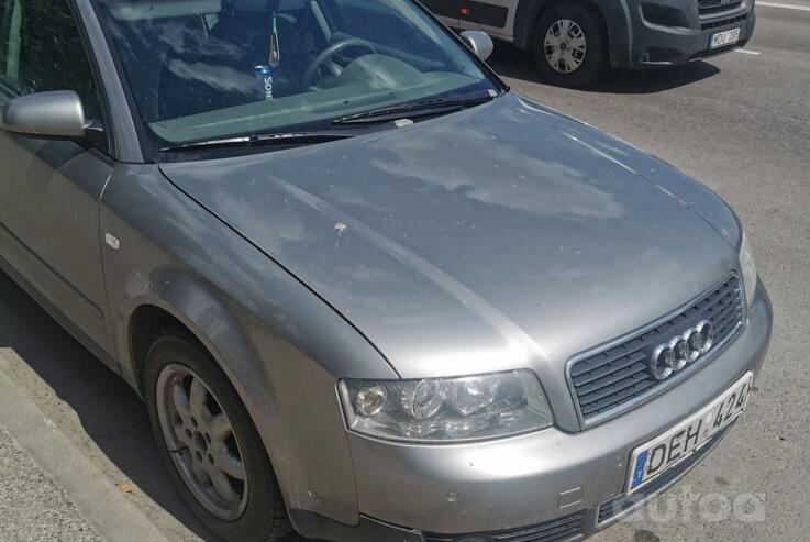 Audi A4 B6 Sedan
