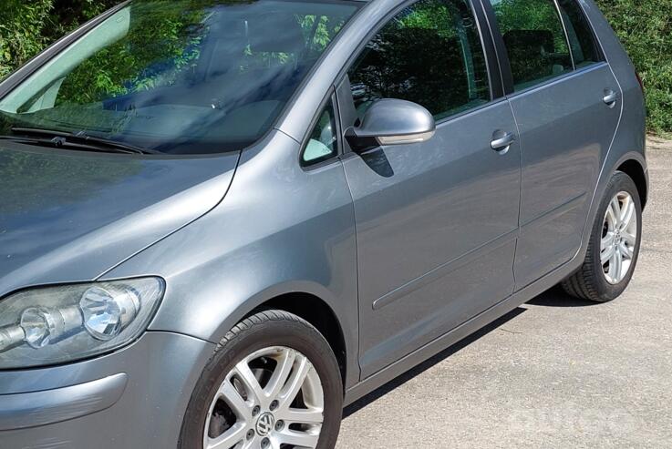 Volkswagen Golf Plus 1 generation