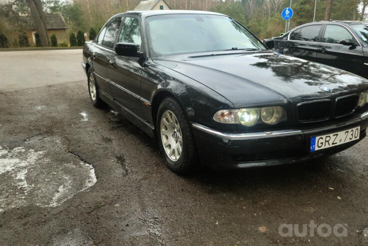 BMW 7 Series E38 Sedan