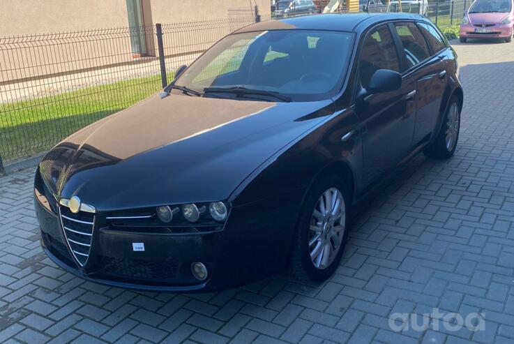 Alfa Romeo 159 1 generation Sportwagon wagon