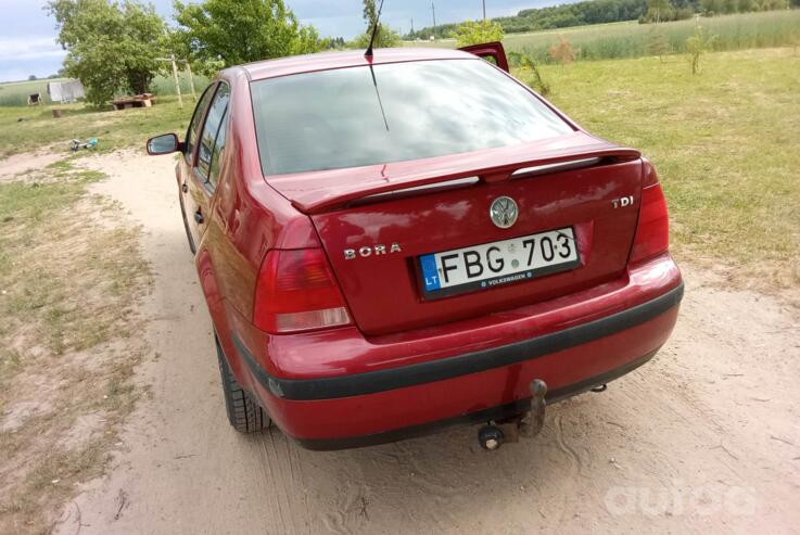 Volkswagen Bora 1 generation Sedan