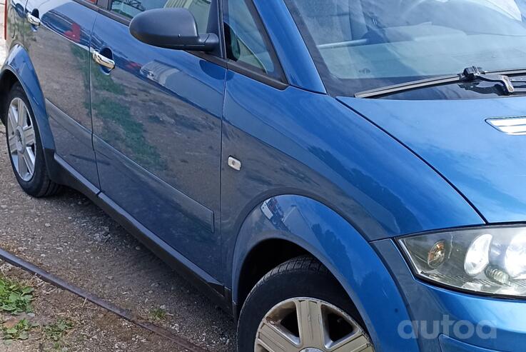 Audi A2 8Z Hatchback 5-doors