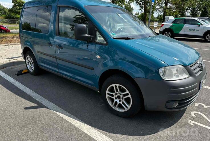 Volkswagen Caddy 3 generation Tramper minivan 5-doors