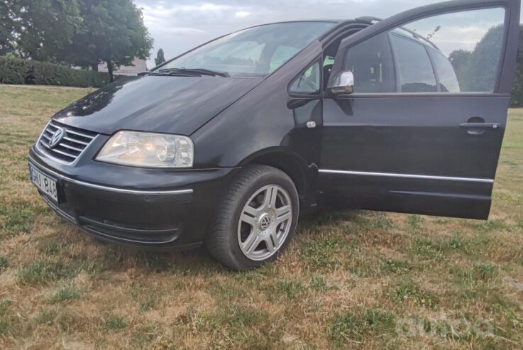 Volkswagen Sharan 1 generation [2th restyling] Minivan
