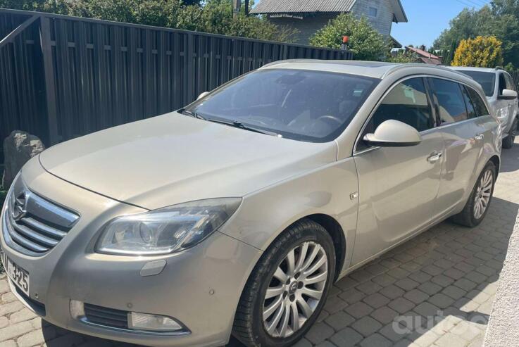 Opel Insignia A Sports Tourer wagon 5-doors