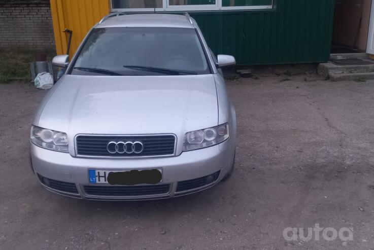 Audi A4 B6 Avant wagon 5-doors