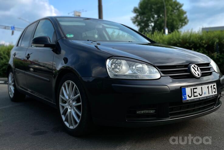 Volkswagen Golf 5 generation Hatchback 5-doors