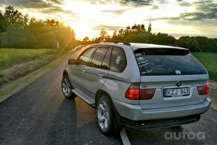 BMW X5 E53 Crossover