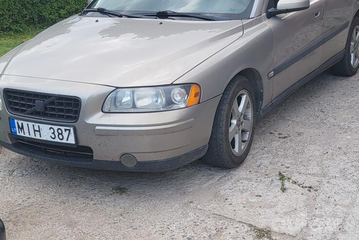 Volvo V70 2 generation R wagon 5-doors