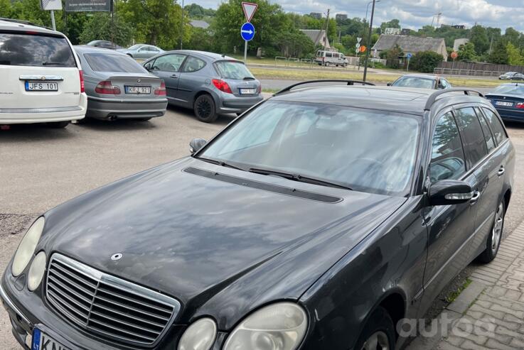 Mercedes-Benz E-Class W211/S211 wagon 5-doors