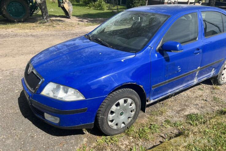 Skoda Octavia 2 generation Combi wagon 5-doors