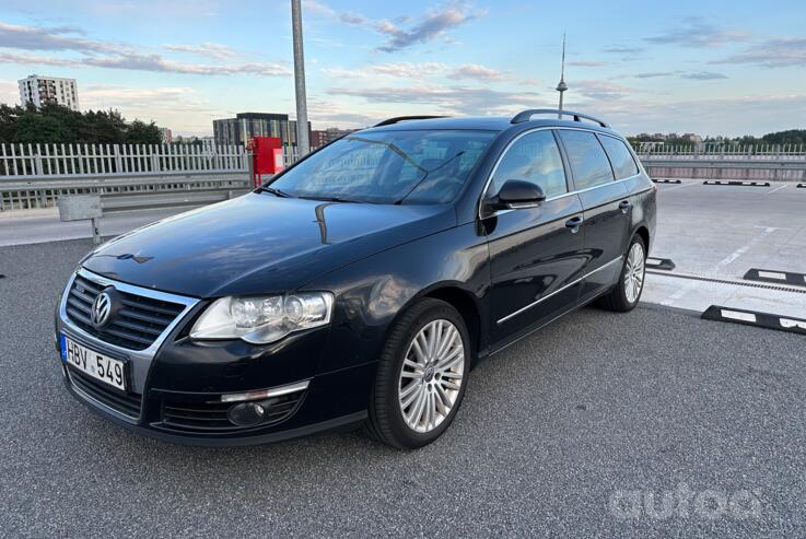 Volkswagen Passat B6 wagon 5-doors